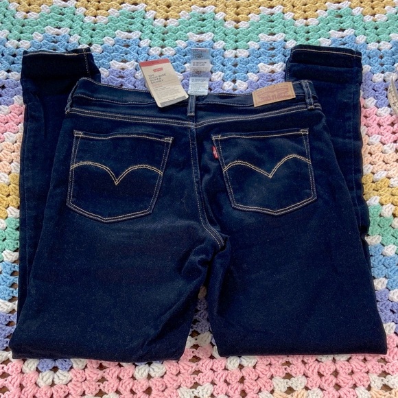 Levi's Pants - NWOT Levi's 720 high rise dark Blue stretch super skinny jeans size 10 30x30